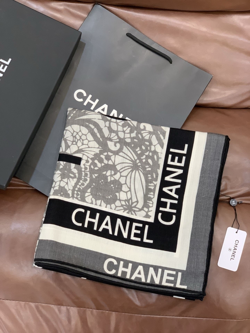 Ch**el